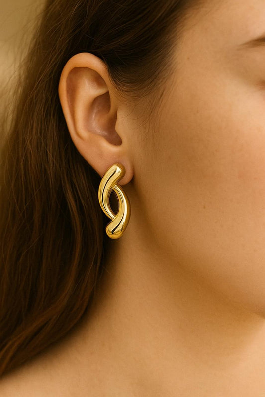 Gold Interwind Earrings