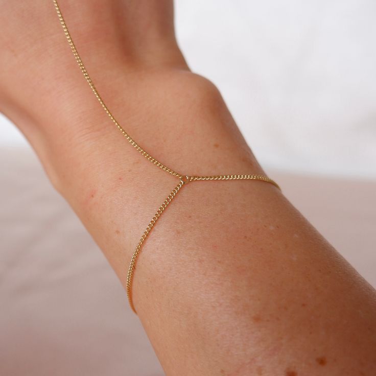 Classic hand chain