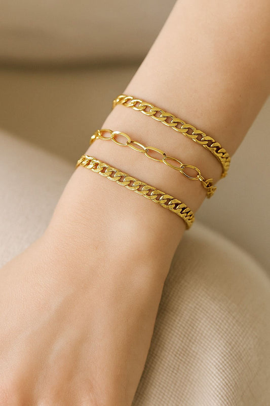 Simple gold bracelets set (3 pcs)