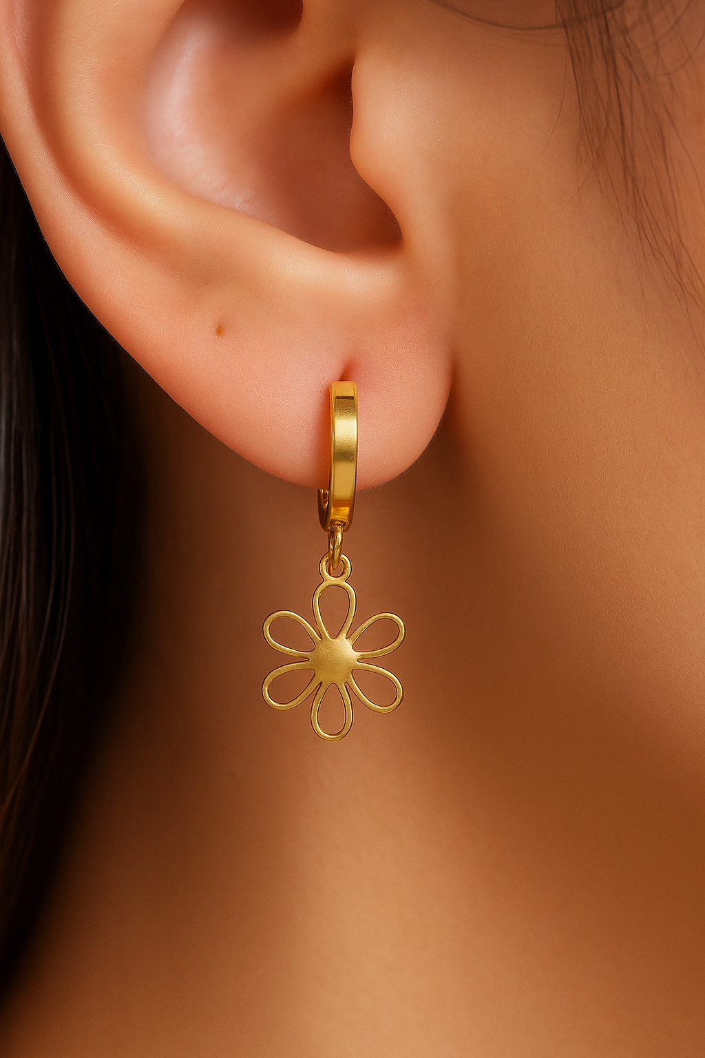 Gold hollow flower earrings