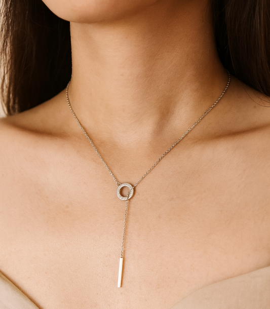 Silver loop necklace
