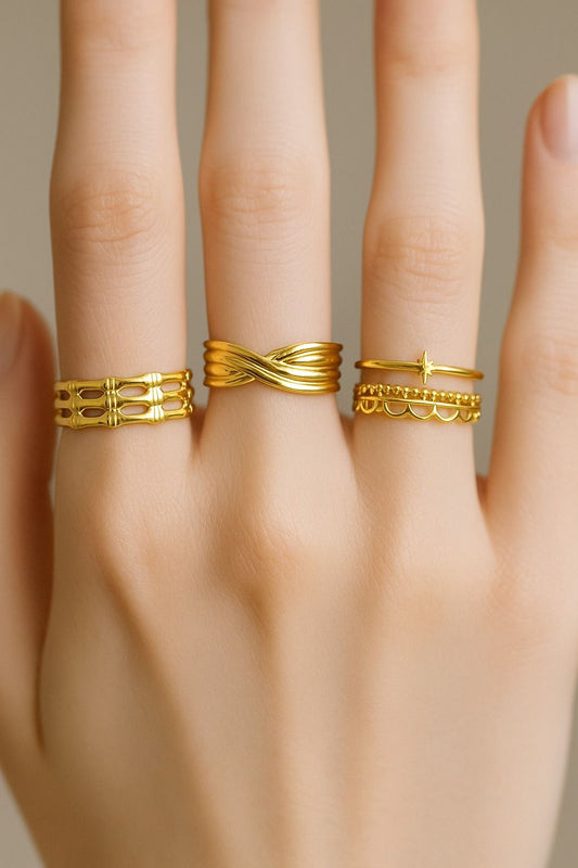 Gold rings set