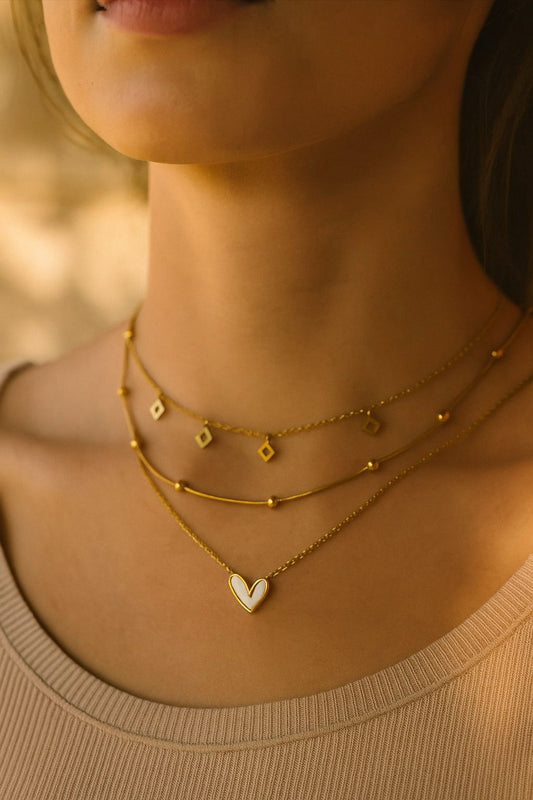 Gold necklaces set (3 pcs)