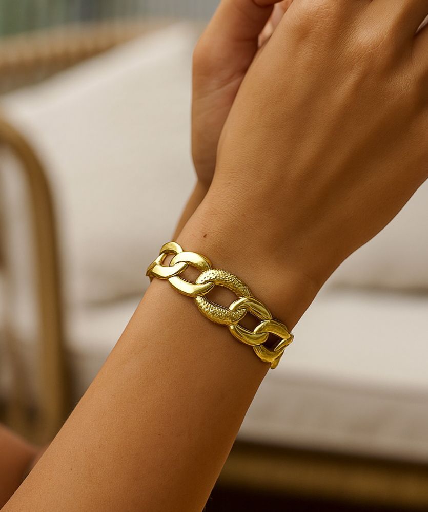Wide chain bangle bracelet
